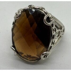 Unusual Chunky Fashion Ring in Silver Tone Spooky Chain and Dark Gem Size 8